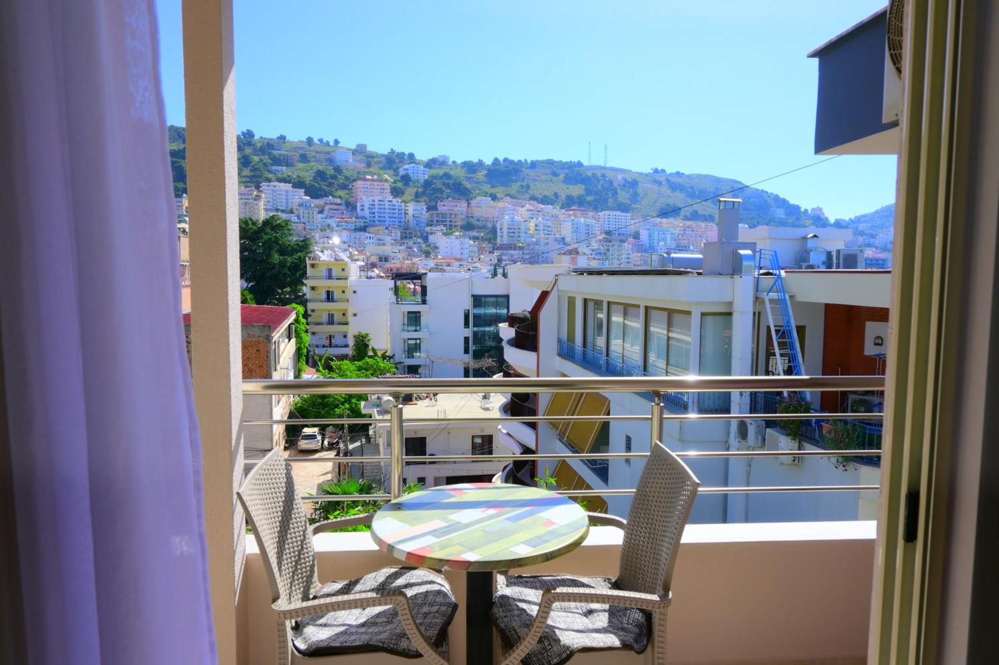 Eleana'S Apartament Saranda Chambre photo