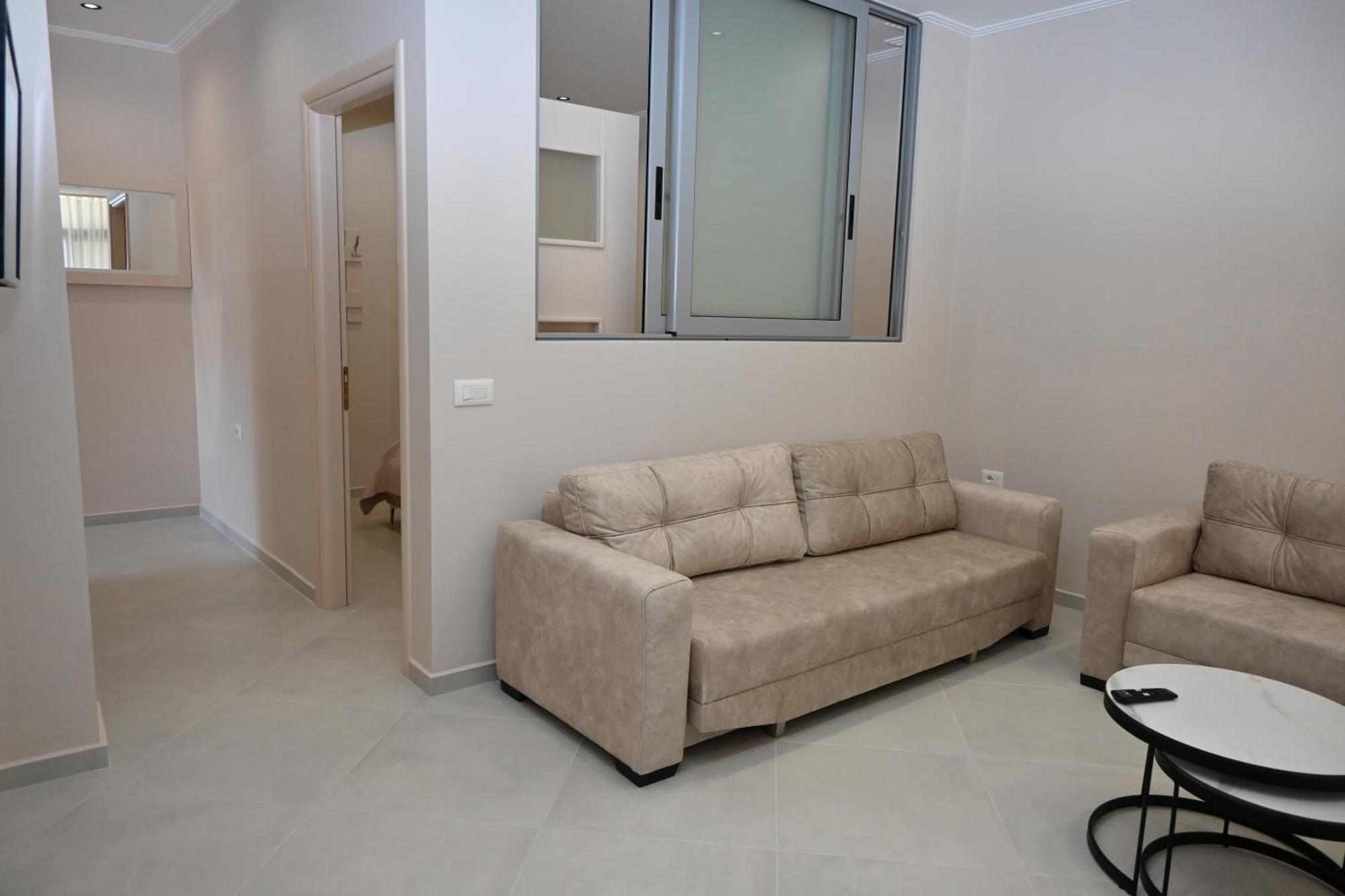 Eleana'S Apartament Saranda Chambre photo
