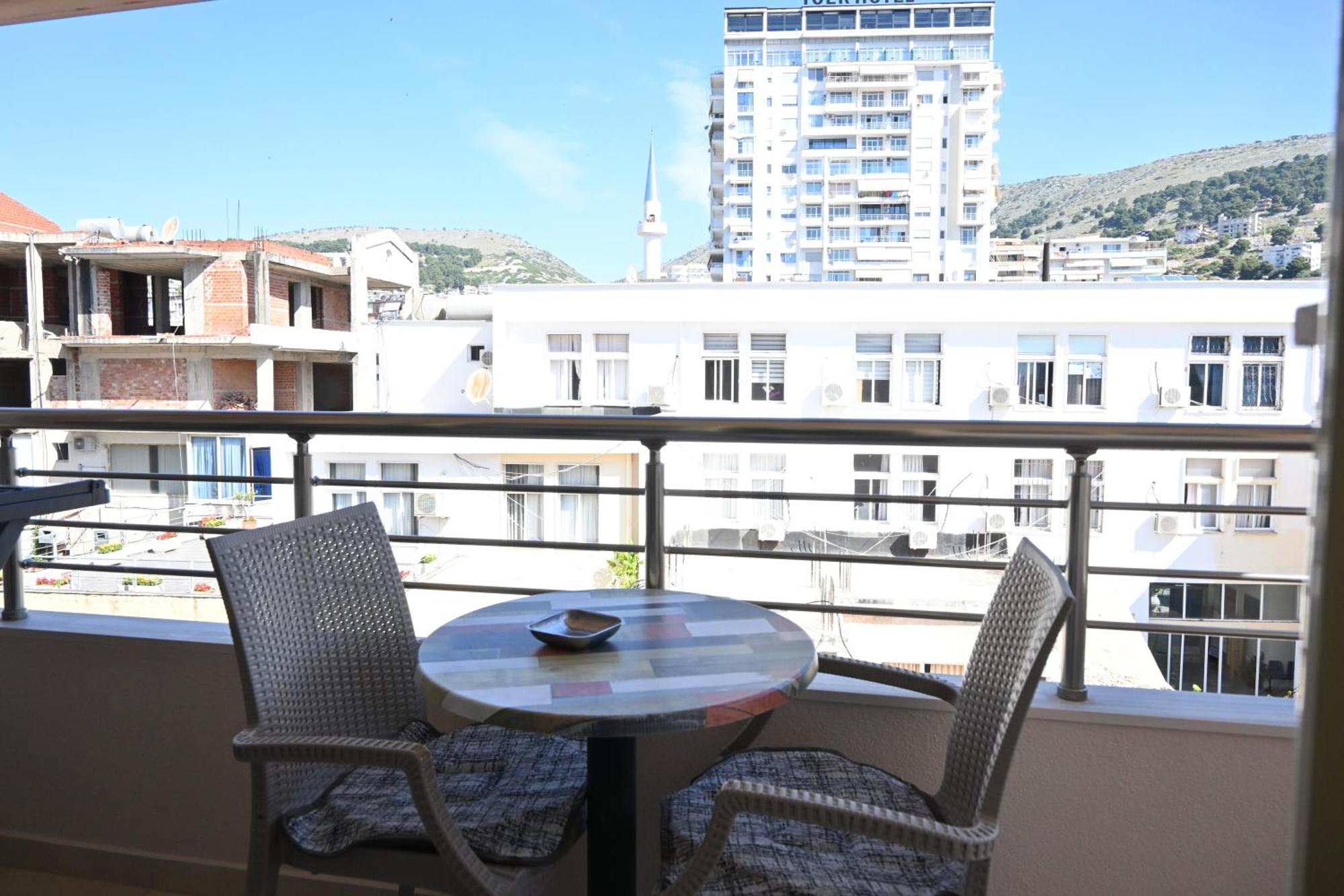 Eleana'S Apartament Saranda Extérieur photo